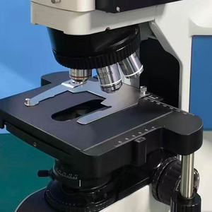 Microscope biologique Biobase 4X/10X/40X/100, microscope biologique inversé trinoculaire intelligent de laboratoire, microscope numérique à fluorescence - Product Image 3
