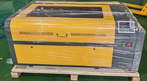 เครื่องแกะสลัก/ตัดด้วยเลเซอร์ CO2 แบบ High Type ใช้งานง่ายสำหรับอะคริลิก ไม้ ยาง รองรับไฟล์ DXF PLT เครื่องแกะสลักอะคริลิกด้วยเลเซอร์รุ่นใหม่ - Product Image 6