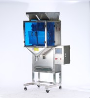 Machine à emballer quantitative automatique d'échelle à deux têtes d'acier inoxydable à vendre/échelle de granule de doseur de remplissage de grain de 10g -2000g
