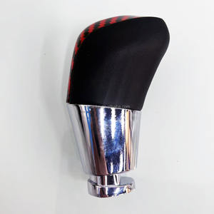 Pommeau <span class=keywords><strong>de</strong></span> <span class=keywords><strong>levier</strong></span> <span class=keywords><strong>de</strong></span> <span class=keywords><strong>vitesse</strong></span> en cuir pour Toyota Transmission <span class=keywords><strong>automatique</strong></span> changement boîte <span class=keywords><strong>de</strong></span> vitesses manette <span class=keywords><strong>de</strong></span> <span class=keywords><strong>vitesse</strong></span> avec boule - Product Image 3