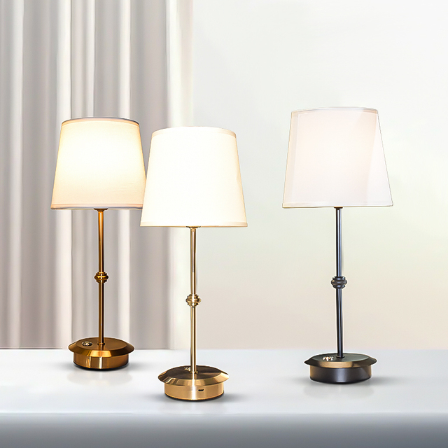 Restaurant Modern Cordless Rechargeable LED Battery Operated Farmhouse Fabric Shade E27 Light Led Table Lamp for Home Decor