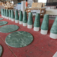 Tables en quartz vert émeraude de qualité supérieure GOLDTOP pour les salons d'hôtels, les espaces de vie et les salons de villas de villégiature