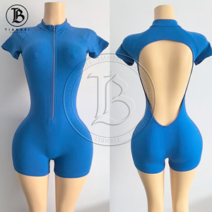 Nuova <span class=keywords><strong>Tuta</strong></span> Intera da Donna 2026, Sexy, <span class=keywords><strong>a</strong></span> <span class=keywords><strong>Righe</strong></span>, in Maglia, Casual, con Scollo <span class=keywords><strong>a</strong></span> V, Schiena Scoperta, Halter, Aderente - Product Image 6