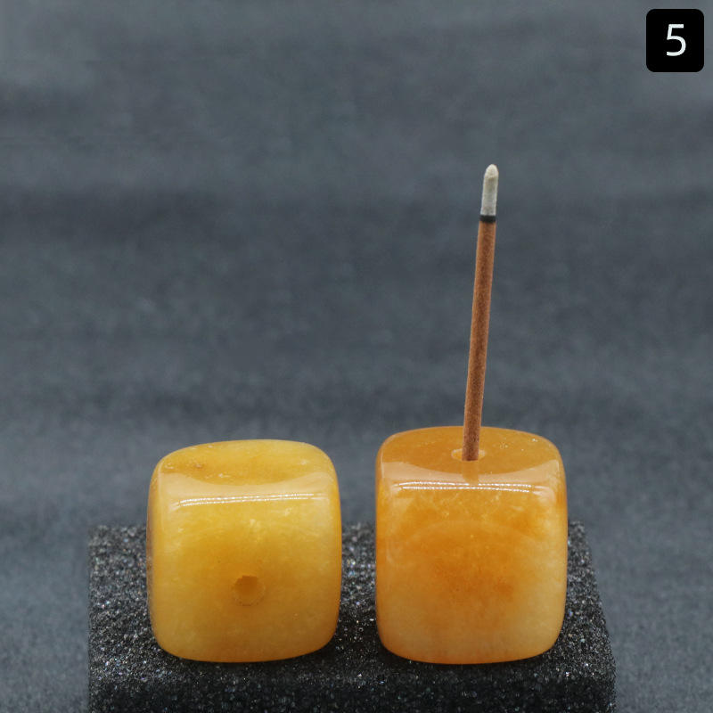 หยกสีเหลือง