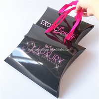 Boîte cadeau en forme d'oreiller en gros, personnalisable avec logo, pour perruques, extensions capillaires, sac d'emballage en papier, boîte à cheveux avec ruban en satin