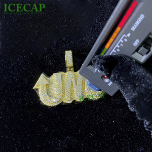 Colgante personalizado de Plata de Ley 925 Iced Out VVS Moissanite, joyería fina, colgante de Hip Hop <span class=keywords><strong>UNO</strong></span> con abalorio - Product Image 3