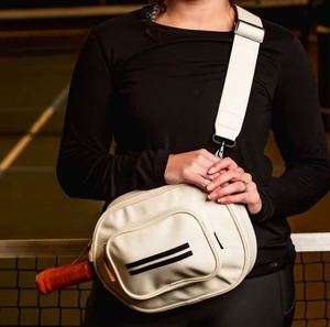 Échantillon gratuit, sac de raquette de pickleball pliable avec logo personnalisé, sac de sport portable en cuir pour raquette de pickleball - Product Image 4