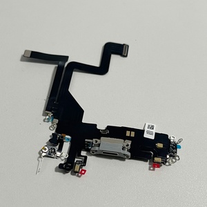 Câble flexible de port de charge de qualité supérieure pour iPhone 14 Pro, avec circuit intégré complet, prend en charge la charge rapide PD, connecteur de dock et embout de charge. - Product Image 3