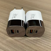 Cargador Adaptador de Alta Calidad con Enchufe Tipo C y USB para Reino Unido, UE y EE. UU., Cargador Portátil de 45W con Enchufe Británico para Teléfono