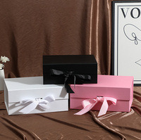 22*16,5*8,8cm Luxuriöse Faltbare Karton-Geschenkboxen mit Magnetverschluss und Prägung für Perücken und Haarbündel - Recycelt