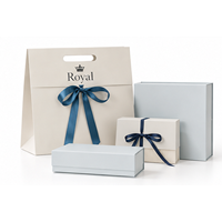 Sac cadeau de luxe personnalisé imprimé avec dorure à chaud, fermeture magnétique, réutilisable, écologique, recyclable, avec poignées perforées et emballage à nœud pour