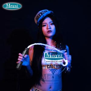 Glasfaser-Flow-Whip LED Sparkle Whip Tanz-Rave-Spielzeug Lichter Orbit Flogger - Product Image 3