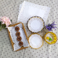 Napperon en papier ciré jetable décoratif pour la décoration de table et la présentation de gâteaux et de plats