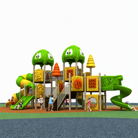 Structure de jeu commerciale pour enfants avec tunnel en filet et éléments d'escalade, ensemble de jeux extérieur pour maternelle et parc