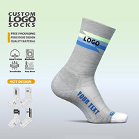 Chaussettes de sport rayées avec logo personnalisé, OEM ODM, respirantes, chaudes, lavables, en coton, pour la randonnée, les sports de plein air, les activités d'équipe