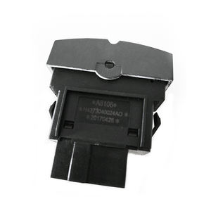 Livraison rapide Pièces de camion OEM Commutateur de lumière de lecture nocturne côté conducteur H4373040024A0 - Product Image 5