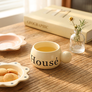 Juego de Taza y Platillo de Porcelana de Color Sólido, Estilo Nórdico Minimalista, Reutilizable, Ecológico, 180 ml, Diseño de Lujo Ligero para Hogar y Oficina - Product Image 3