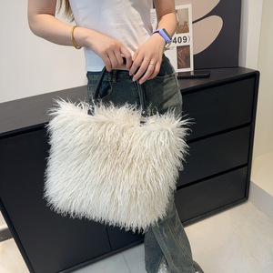 Bolsos de Mujer al por Mayor, Nuevo Diseño 2026, Bolsos de Hombro de Piel Sintética de Lujo, Bolsos de Mano de Gran Capacidad en Color Sólido para Chicas a la Moda - Product Image 4