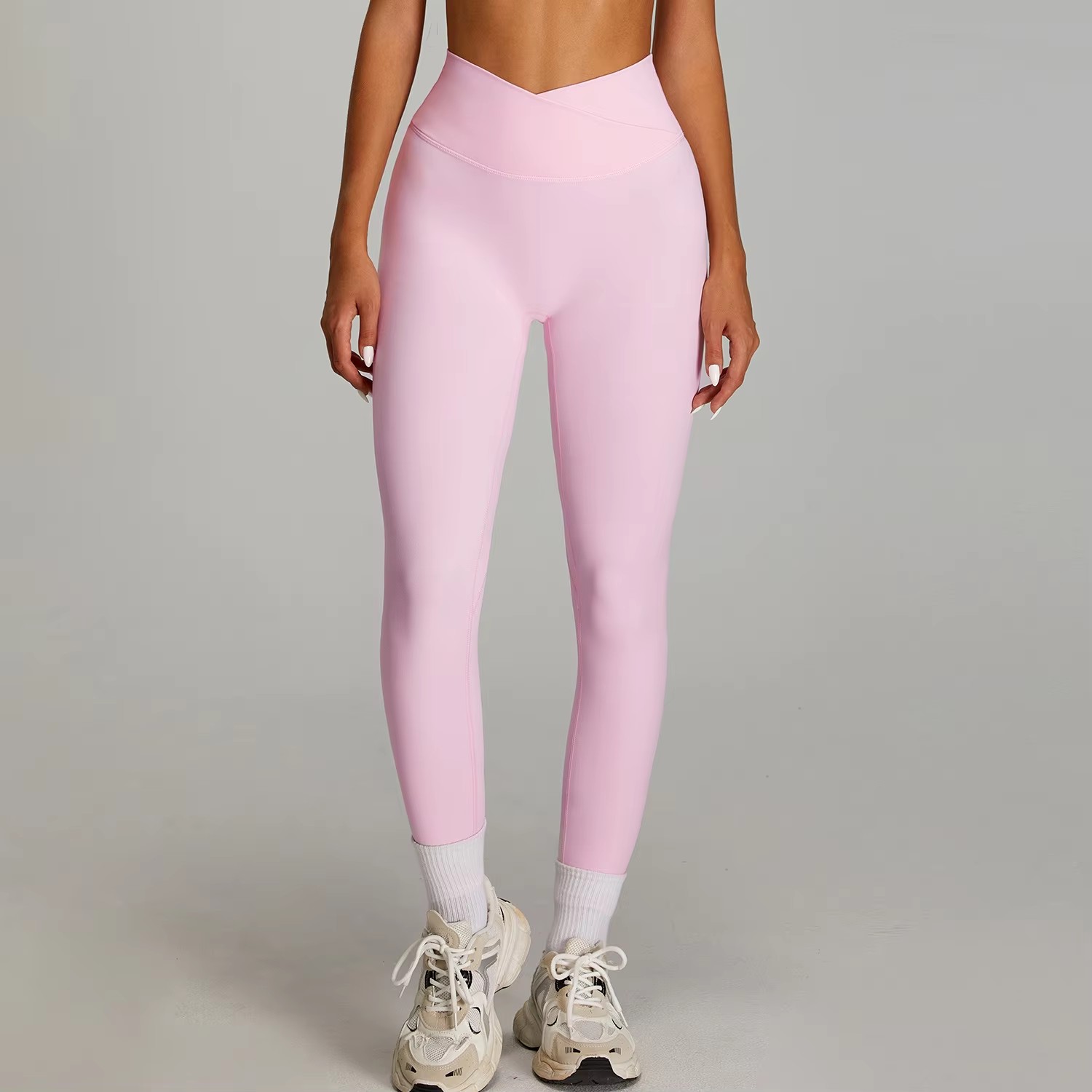 New Style Custom Women Sports Apparel Nude Feeling V Waist Quick Drying Butt Lifting Running Fitness Yoga Leggings For Women
