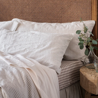 Ensemble de literie d'hôtel en lin blanc de haute qualité, housse de couette et draps de lit tissés de style moderne à rayures