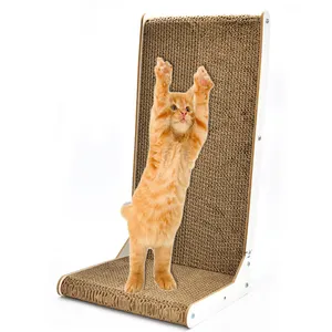 핫 세일 애완 동물 제품 수직 L 모양 안정되어 있는 고양이 긁는 널 분리가능한 고양이 scratcher 골판지 고양이 마분지