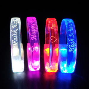 Gelang <span class=keywords><strong>LED</strong></span> Unik dengan Logo Kustom untuk Tahun Baru Imlek, Natal, Halloween dari Pemasok - Product Image 1