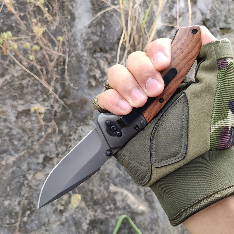 YJ Knives