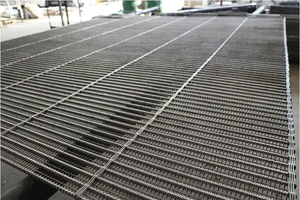 ピザトンネルオーブン用食品グレード304ステンレス金網コンベアベルト - Product Image 2