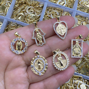 Colgante de la Virgen de Guadalupe de Alta Calidad, Minimalista, de Latón, Amuleto de Protección Espiritual, Compra al por Mayor - Product Image 5
