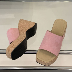 Sandales à talons hauts jaunes pour femmes, nouveau style, bout ouvert, semelle épaisse pour une augmentation de la taille, confortables et tendance pour le printemps et l'été - Product Image 5