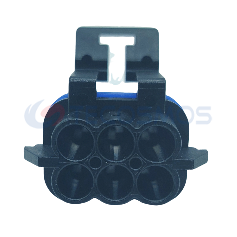 Auto Parts Warm Water Valve Plug Car Connector Waterproof Shell Suitable for Buick 6-pin Female 12052848