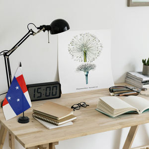 Drapeau de bureau 14x21cm pour ornements de négociation de conférence d'affichage supérieur de bureau pour les industries automobiles et d'assurance - Product Image 6