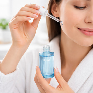 วิตามินซี อาร์บูติน สารสกัดจากรากชะเอมเทศ ลดเลือนริ้วรอย ปลอบประโลมผิว ซ่อมแซมจุดด่างดำ บำรุงผิวชุ่มชื้น กระจ่างใส เซรั่มบำรุงผิว - Product Image 6