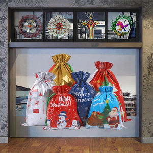 Sacs cadeaux <span class=keywords><strong>de</strong></span> Noël <span class=keywords><strong>de</strong></span> haute qualité, style moderne, en stock transfrontalier, avec cordon <span class=keywords><strong>de</strong></span> serrage, pour décorations d'arbre, bonbons <span class=keywords><strong>et</strong></span> cadeaux <span class=keywords><strong>de</strong></span> Noël - Product Image 3