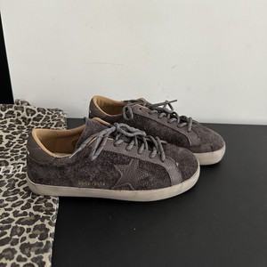 Scarpe Invernali da Donna in Camoscio Texturizzato con Fodera in Shearling, Decorazione a Stella, Stile Retrò, Calde e Comode - Product Image 4