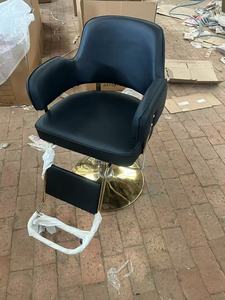 Fauteuil de Barbier Moderne en Acier Inoxydable avec Repose-Pieds, Chaise de Coiffure et de Styling en Cuir Synthétique, Mobilier de Salon pour Coiffure - Product Image 5
