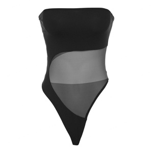 Maillot de bain une pièce personnalisé pour femme, coupe ajustée aux hanches, style combinaison, épaules dénudées, avec empiècements en maille transparente, pour la plage - Product Image 3