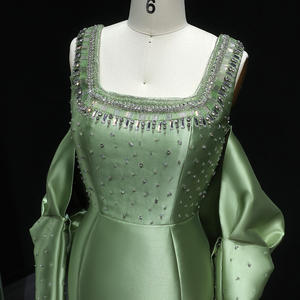 Vestido de Noche de Satén con Cuello Cuadrado SS574 de Sharon Said, Vestidos de Graduación con Cristales Exquisitos, Chal Delicado, Vestidos para Ocasiones Especiales - Product Image 3