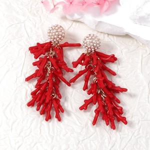 Alla moda <span class=keywords><strong>orecchini</strong></span> pendenti lunghi con smalto placcato oro <span class=keywords><strong>Color</strong></span> rosso in lega di <span class=keywords><strong>corallo</strong></span> per gioielli di moda per feste femminili - Product Image 1