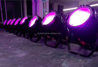 120w 4in1 RGBW Led Cri> 90 Étanche IP65 Extérieur Dmx512 Moteur Zoom 10-60degree Led Cob Fresnel Led Stage Par Can Spot Lights