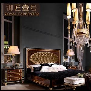 Lit double <span class=keywords><strong>en</strong></span> bois massif <span class=keywords><strong>de</strong></span> style français 1,8 m Finition laquée piano à feuille d'<span class=keywords><strong>or</strong></span> Meubles <span class=keywords><strong>de</strong></span> chambre à coucher <span class=keywords><strong>de</strong></span> luxe pour usage simple ou double - Product Image 2