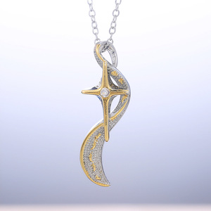 Nouveauté : Collier tendance pour femme avec pendentif créatif en forme d'empreinte de pied, texture mate, plaqué or bicolore, avec chaîne - Product Image 5
