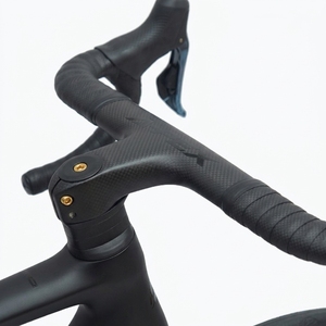 Vélo de route entièrement en fibre de carbone, vente en gros d'usine, 24 vitesses, changement de vitesse électronique sans fil, frein à disque - Product Image 3