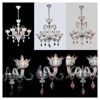 Lustre en verre de Murano transparent et rouge, style italien artisanal, luminaire suspendu en verre artistique avec accents floraux pour villa et hôtel