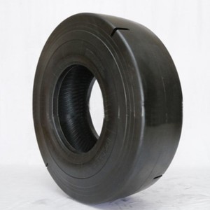 Neumáticos Sólidos Directos de Fábrica 17.5R25 20.5R25 Patrón SM Tipo POB Resistentes al Desgaste y a las Pinchazos para Cargadoras de Ruedas En Stock - Product Image 2