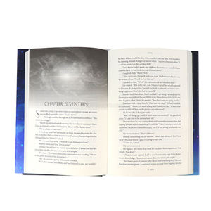 Impresión de Libros Personalizados con Cubierta Plateada, Páginas en Blanco y Negro, Encuadernación en Tapa Dura y Bordes Rociados - Product Image 5