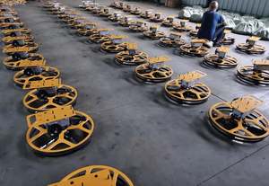 آلة تمليس الخرسانة الجديدة بطول 600 مم (24 بوصة) مع محرك 6.5 حصان لتشطيب الطرق والأرضيات بتكلفة صيانة منخفضة - Product Image 5