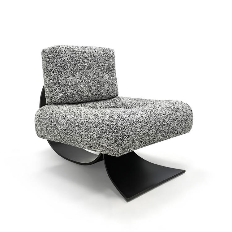 สีเทาเข้ม