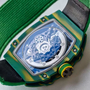 Reloj de Pulsera de Lujo con Esfera Transparente de 7.8mm, Movimiento Automático, Caja de Fibra de Carbono Verde, Correa Transpirable Deportiva e Informal - Product Image 5