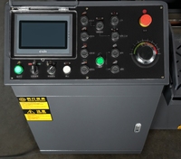 Machine de découpe de métal CNC à angle rotatif, scie à ruban automatique avec moteur à engrenages et pompe